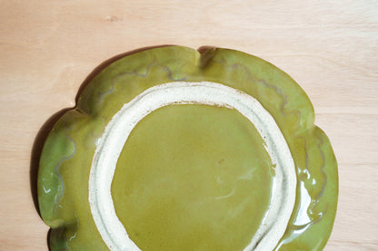 spring fields dinner plate