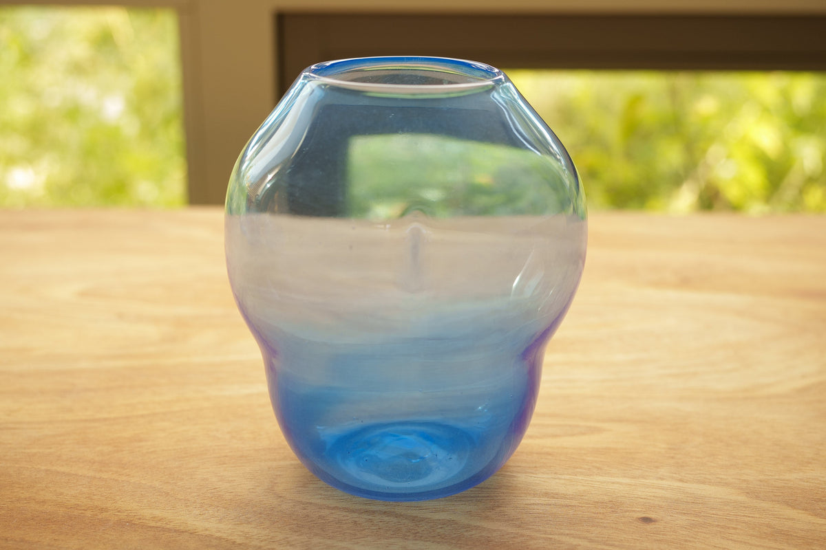 man-o-war vase